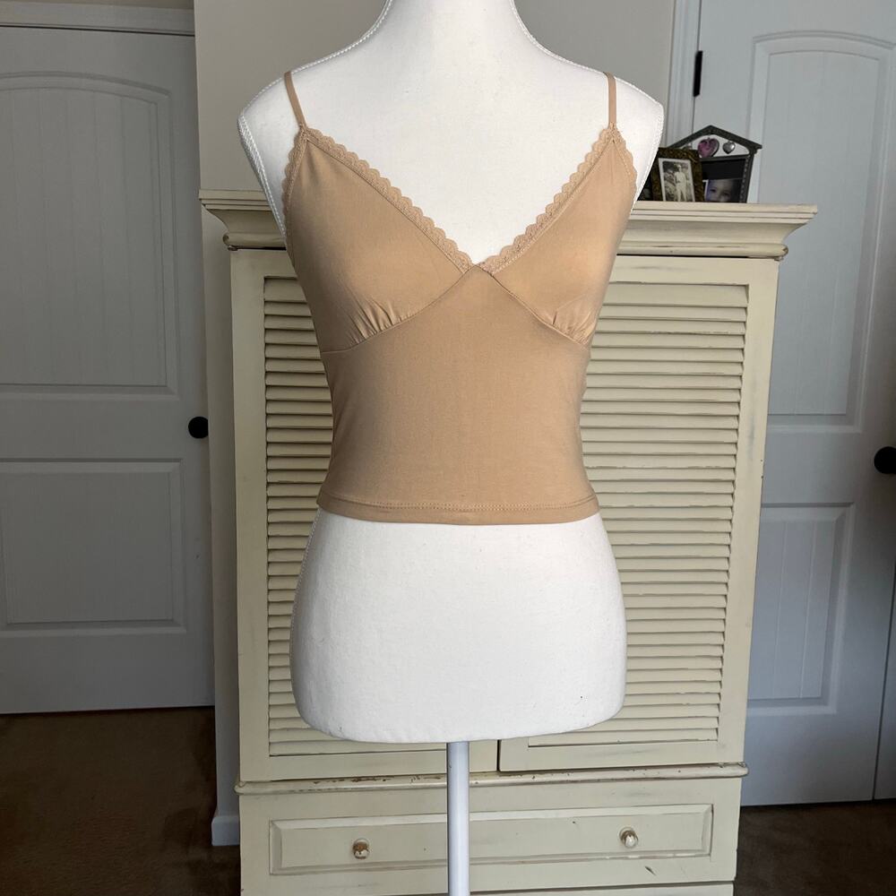Ambiance Lace Trim V-Neck Cropped Camisole Tank Top-Beige/Tan Size S